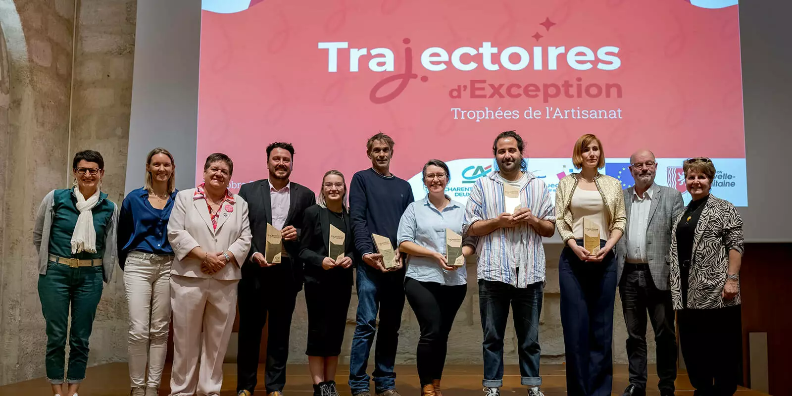 Trajectoires-2025_groupe-laureats.jpg